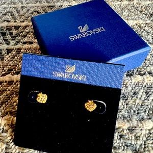 Authentic chic studs from Swarovski